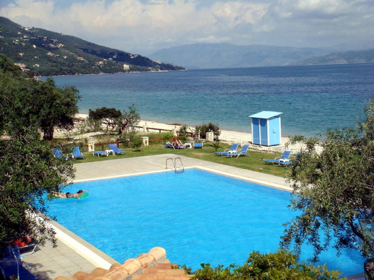 La Riviera Barbati Seaside Apartments & Villas Luaran gambar