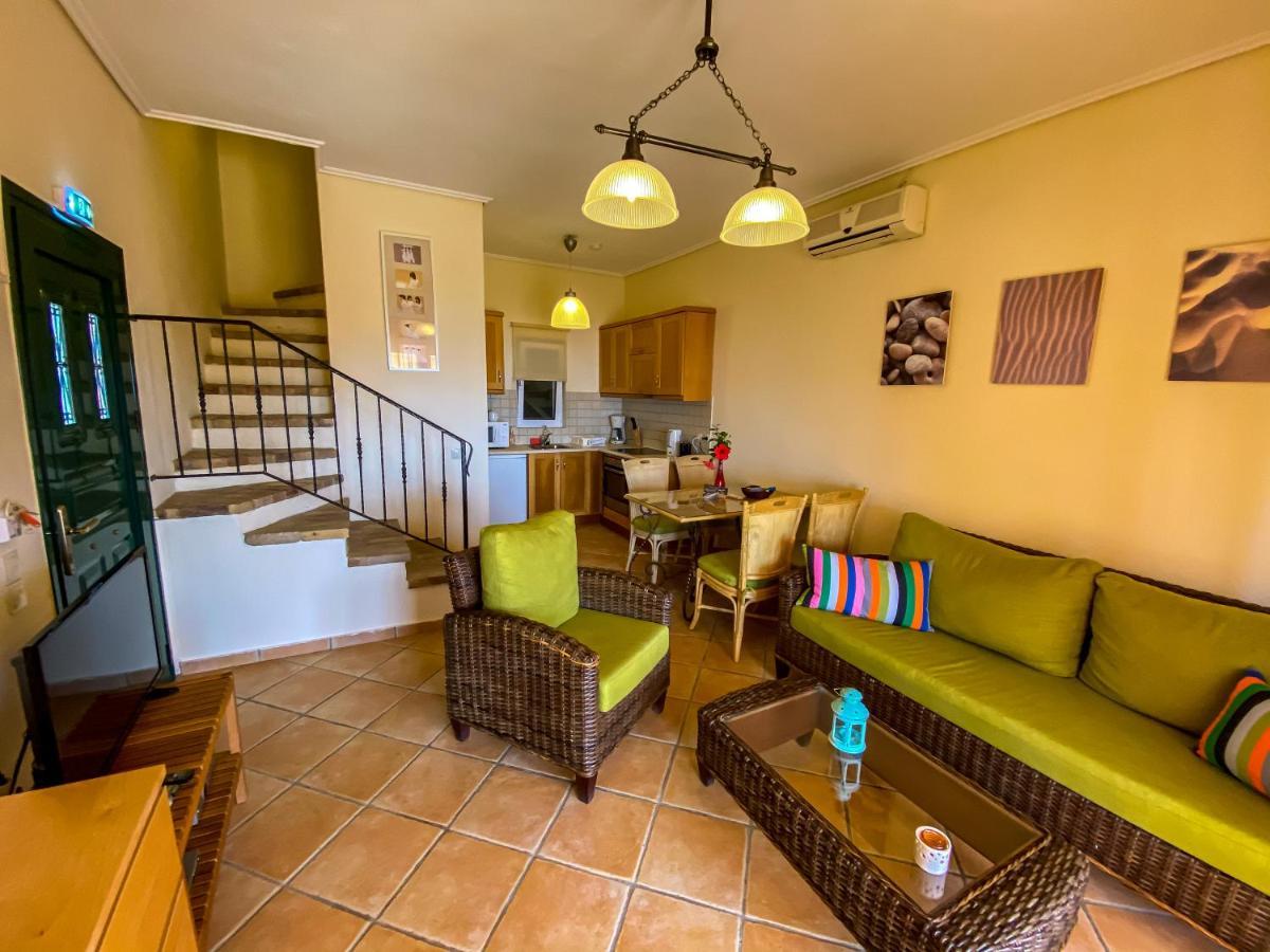La Riviera Barbati Seaside Apartments & Villas Luaran gambar