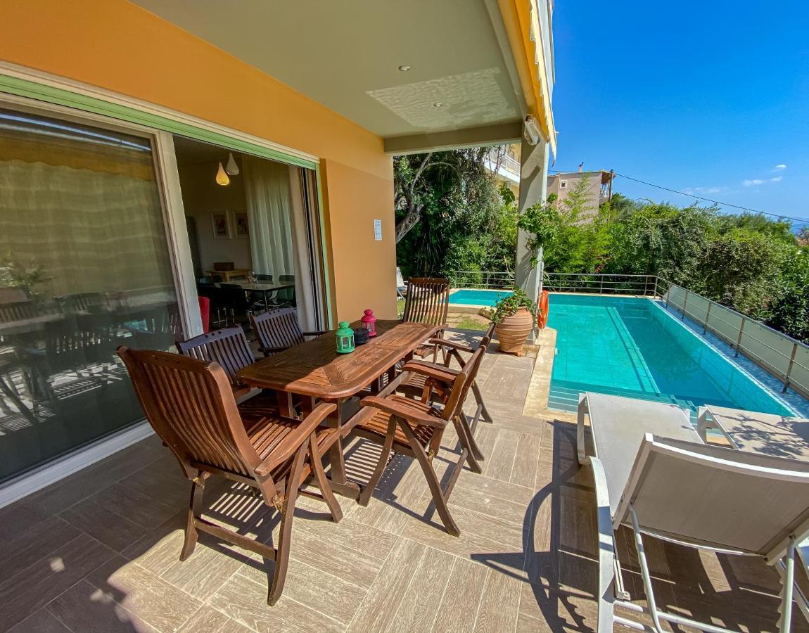 La Riviera Barbati Seaside Apartments & Villas Luaran gambar