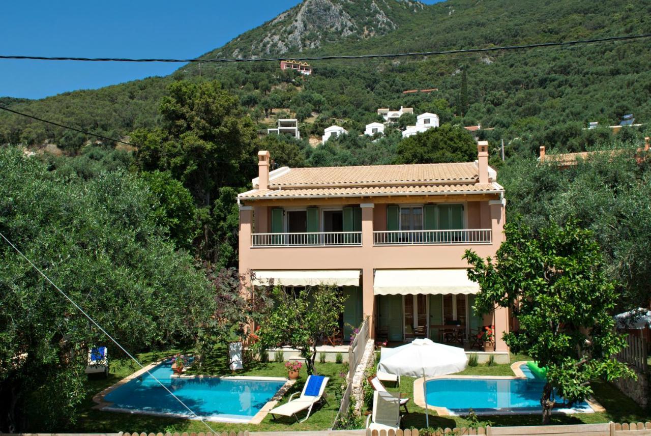 La Riviera Barbati Seaside Apartments & Villas Luaran gambar