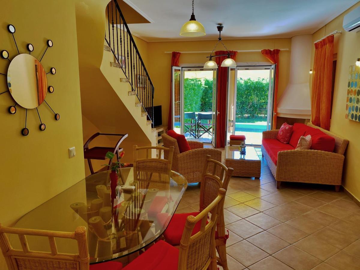 La Riviera Barbati Seaside Apartments & Villas Luaran gambar