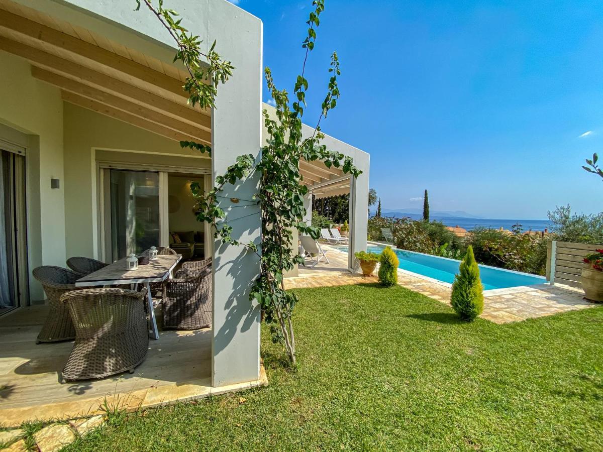 La Riviera Barbati Seaside Apartments & Villas Luaran gambar